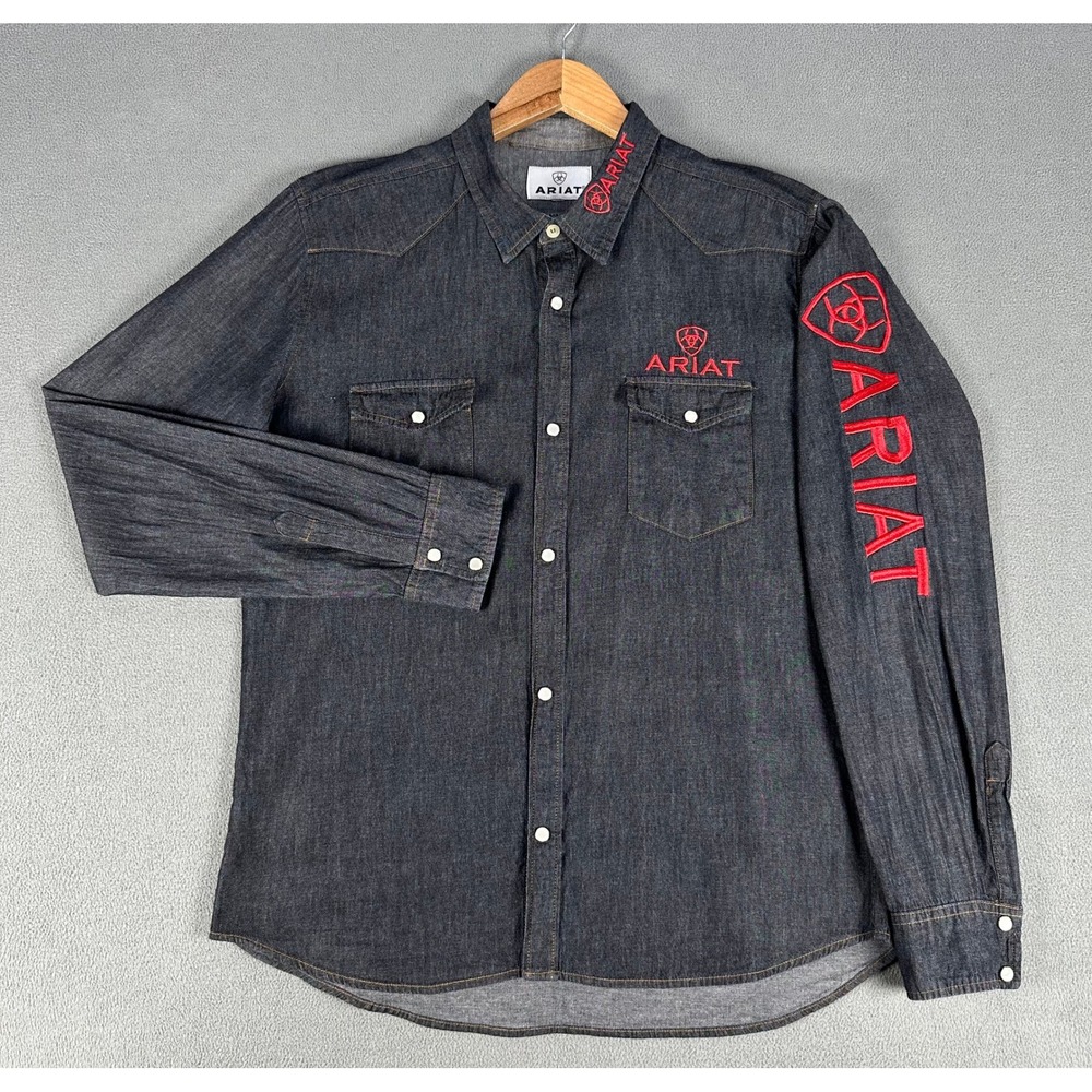 Ariat Shirt Medium Blue Denim Embroidered Team Logo Collar Spell Out Cowboy